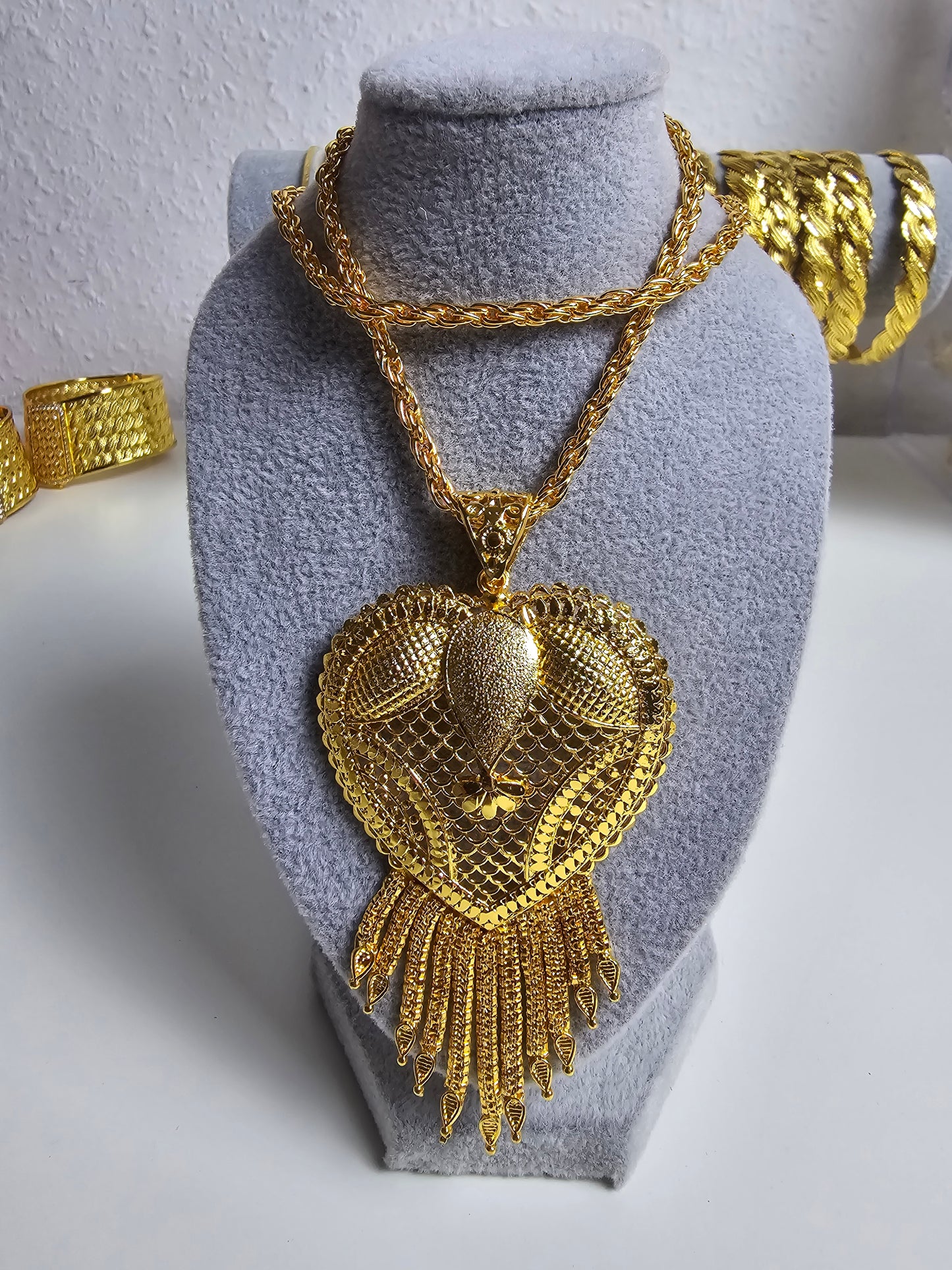 22 Karat vergoldet "Hürrem "