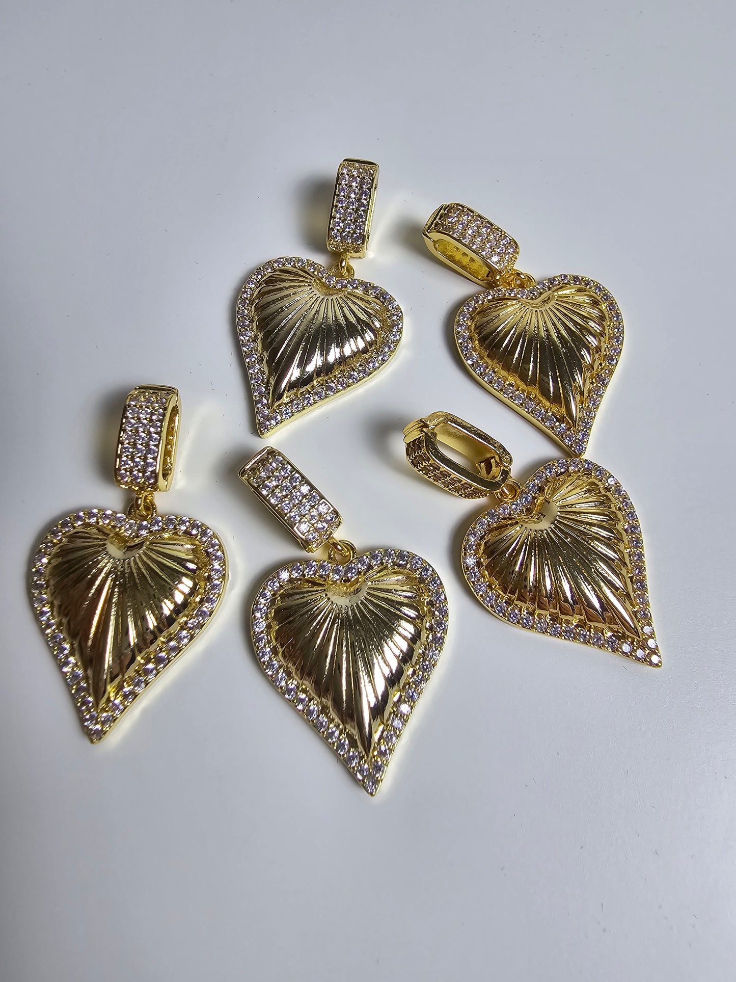 Charms für Ajdaarmreifen und Ketten